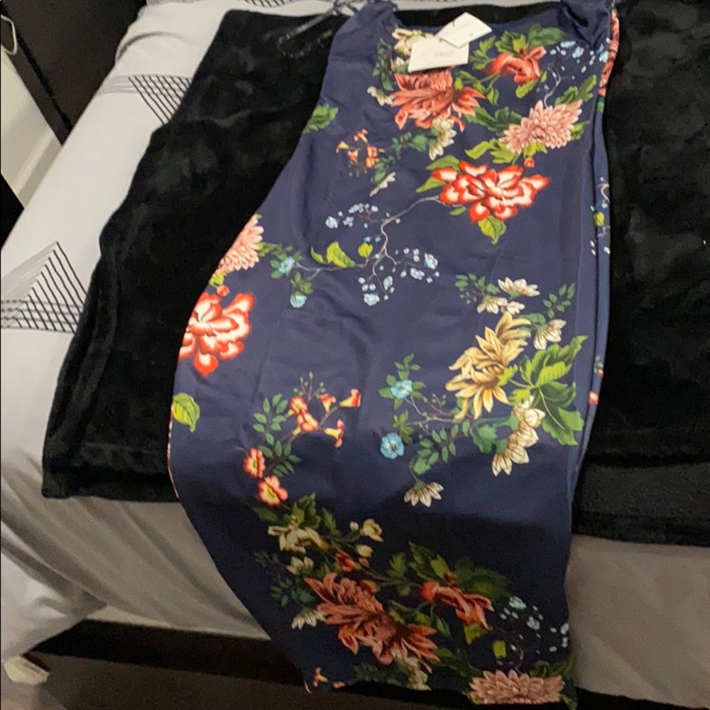 Navy floral strap he printed midi dress